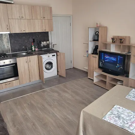 Apartment на море в сарафово *